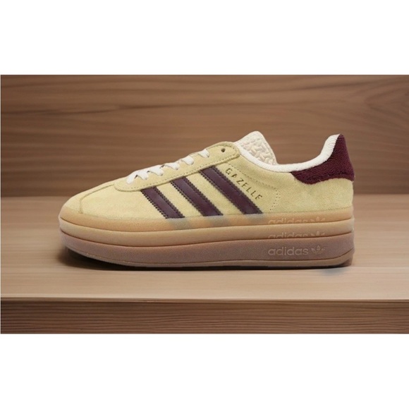 ADIDAS Unisex Gazelle Bold Sz.11/9.5 Color-alm. Yellow/Maroon Wedges Shoes NWHB - Picture 3 of 13